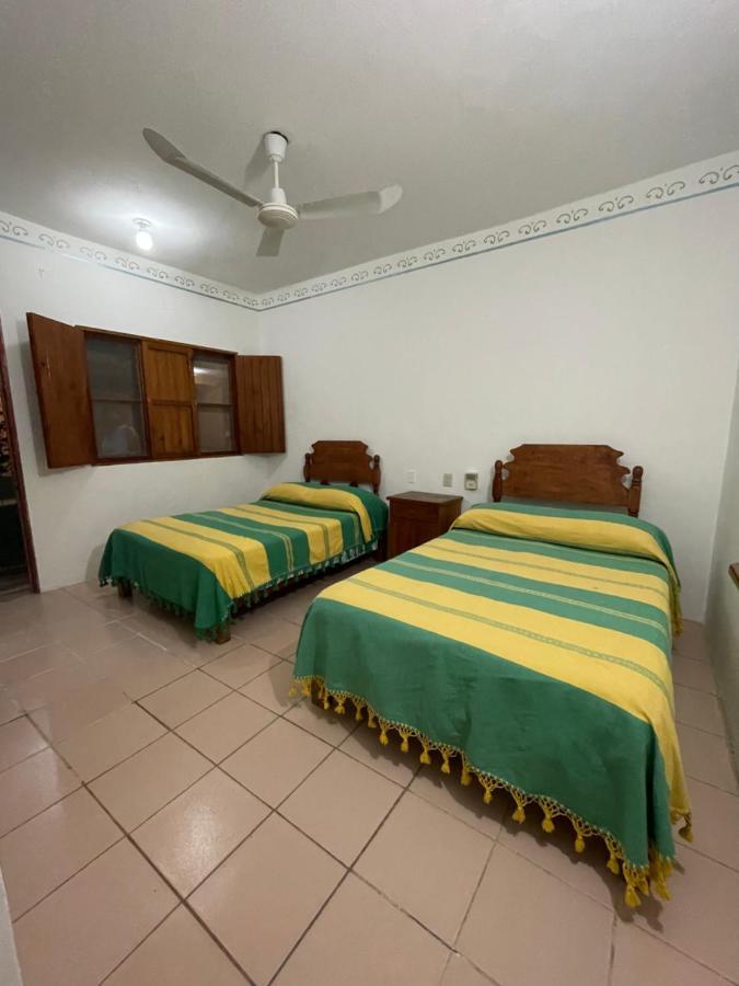 Hotel Posada Playa Manzanillo ปูแอร์โตเอสกอนดิโด ภายนอก รูปภาพ