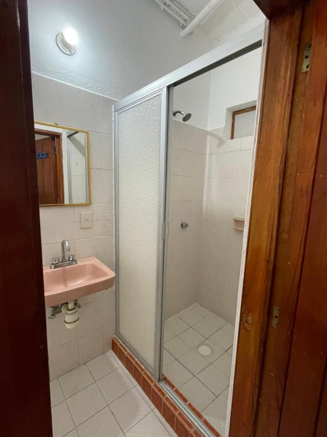 Hotel Posada Playa Manzanillo ปูแอร์โตเอสกอนดิโด ภายนอก รูปภาพ