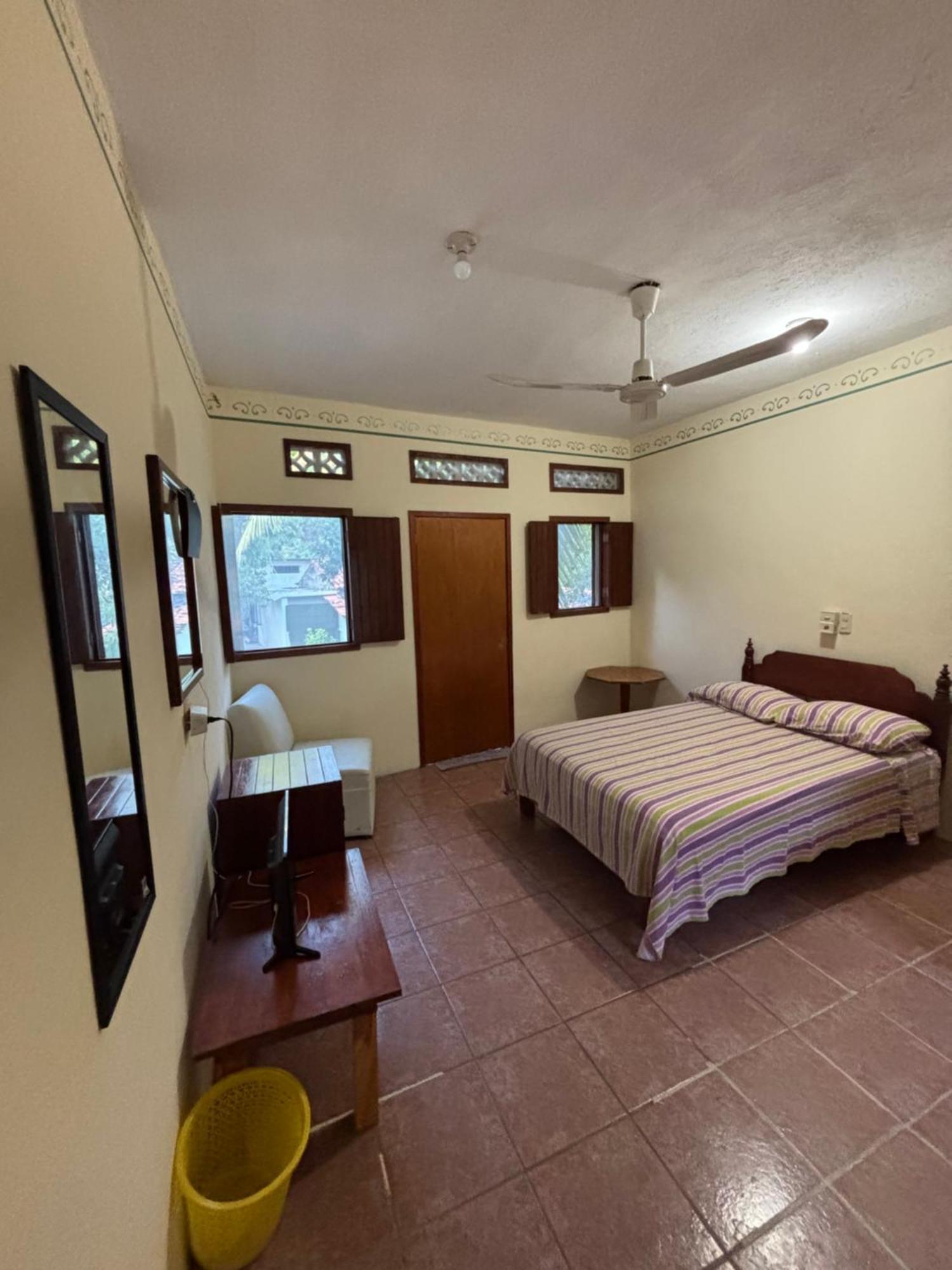 Hotel Posada Playa Manzanillo ปูแอร์โตเอสกอนดิโด ภายนอก รูปภาพ